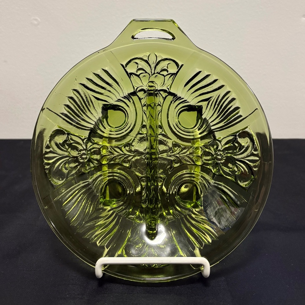 Elegant Green Divided Glass Art Plate